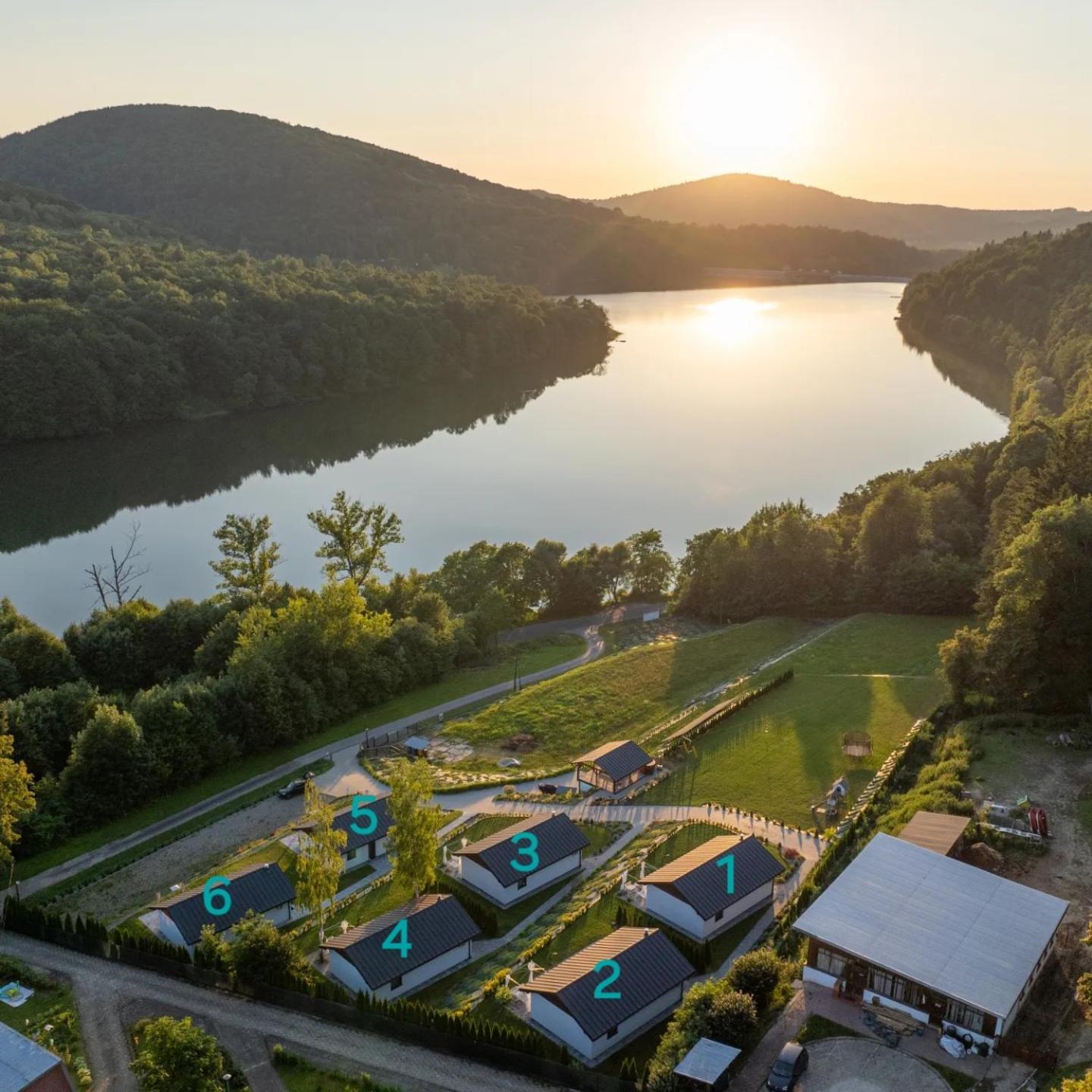 Domki Koziniec6 Na Wylacznosc Myczkowce Solina Bieszczady Luaran gambar